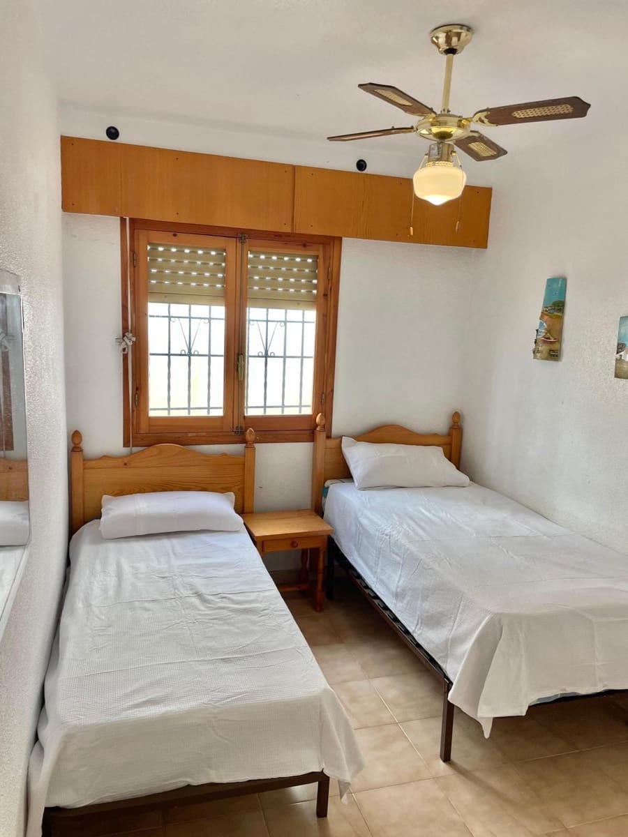 3 soverom Leilighet til salgs i Torrevieja - € 160 000 (Ref: 9359255)