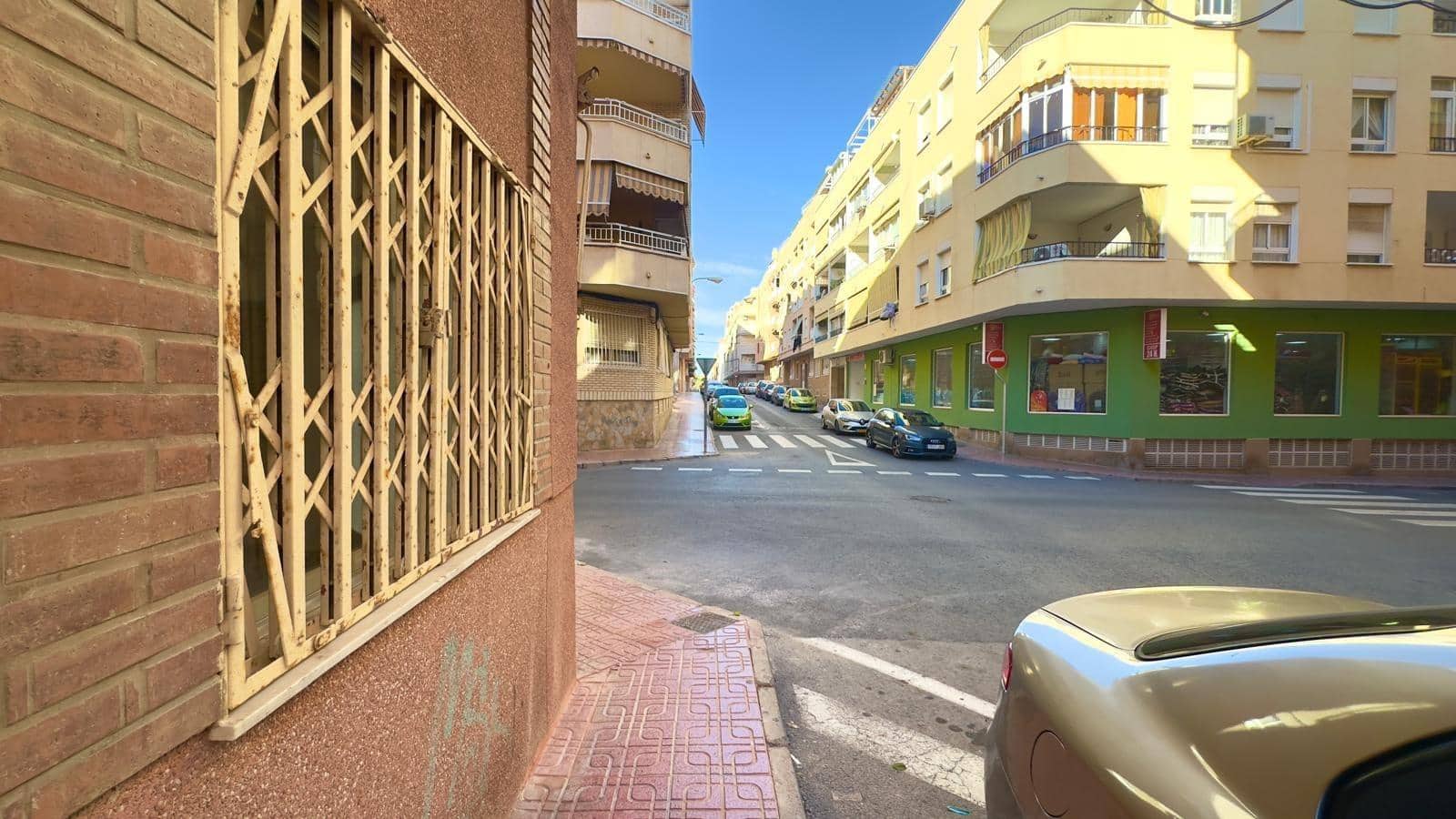 3 camera da letto Appartamento in vendita in Torrevieja - 156.000 € (Rif: 9359260)