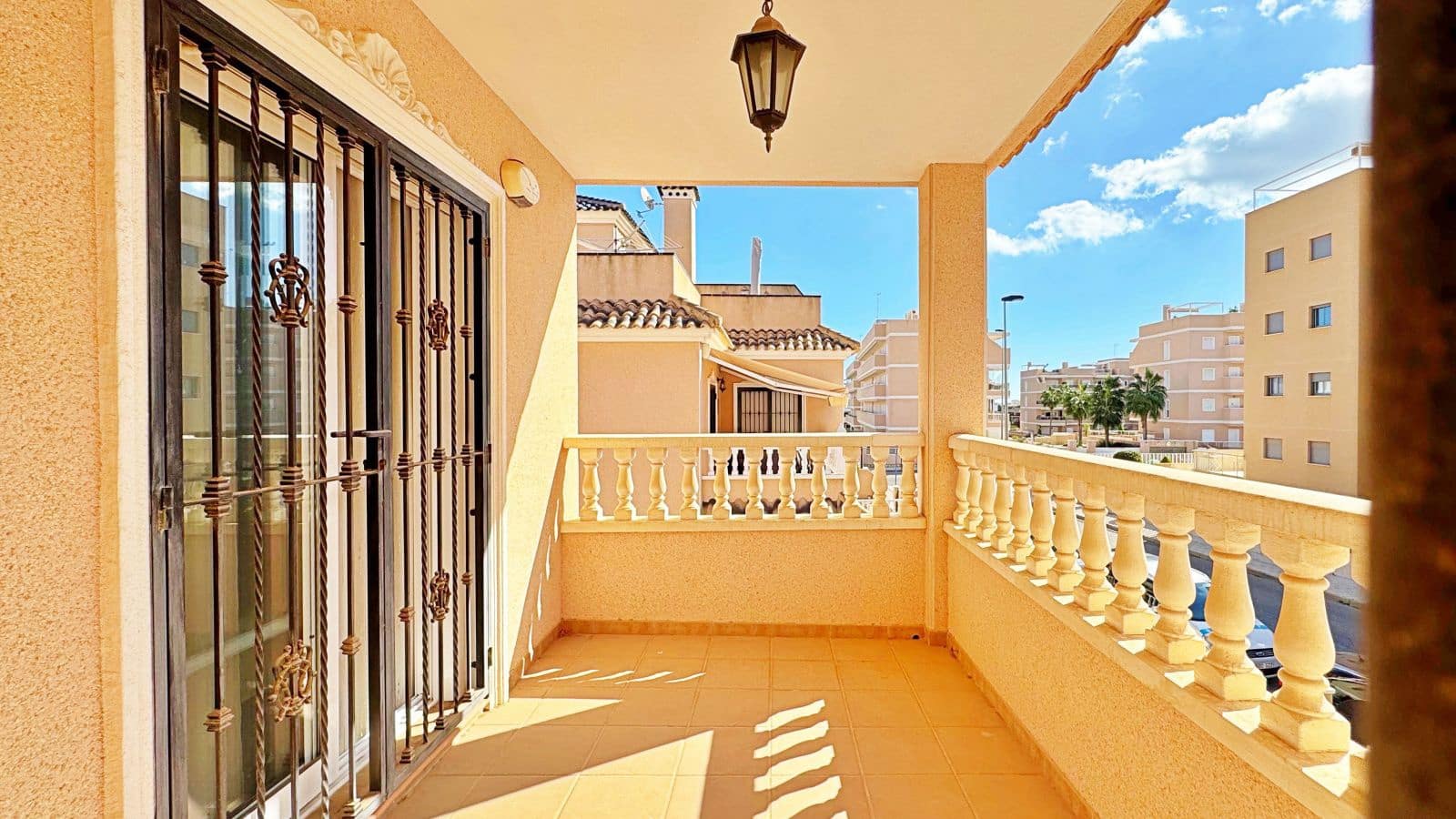 3 chambre Maison de Ville à vendre à Orihuela Costa - 275 900 € (Ref: 9359263)