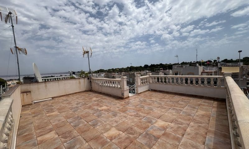 3 bedroom Townhouse for sale in Torrevieja with pool - € 236,995 (Ref: 9359268)