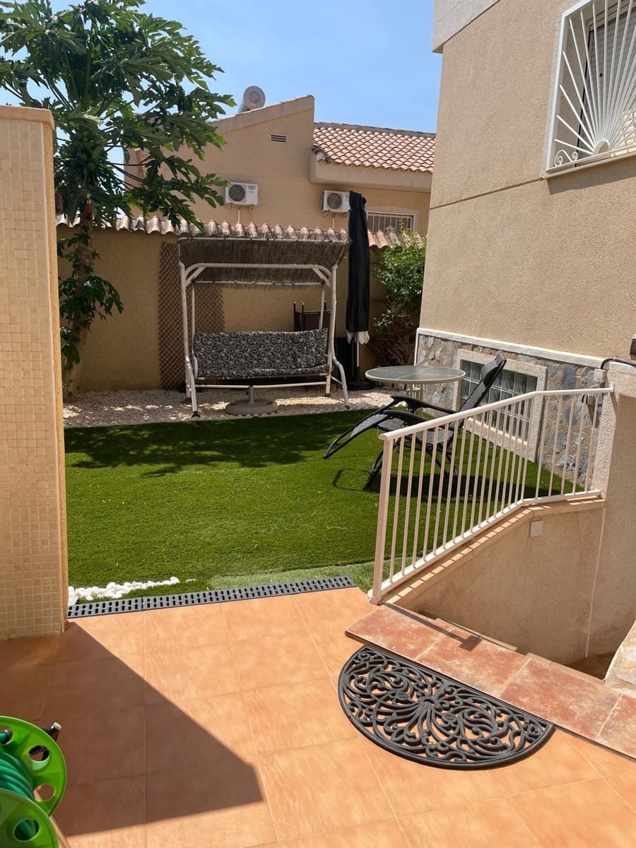 3 camera da letto Villa in vendita in Ciudad Quesada con piscina - 340.000 € (Rif: 9359274)