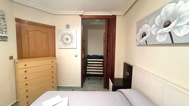 4 bedroom Apartment for sale in Torrevieja - € 480,000 (Ref: 9359275)
