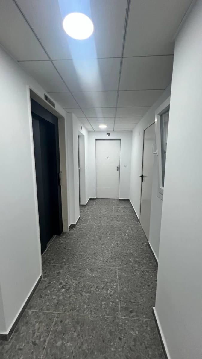 2 soveværelse Lejlighed til salg i Torrevieja - € 239.000 (Ref: 9359276)