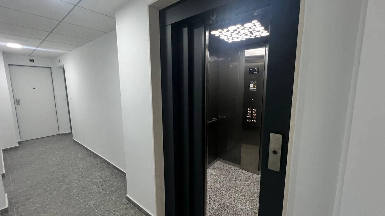 2 soveværelse Lejlighed til salg i Torrevieja - € 239.000 (Ref: 9359276)