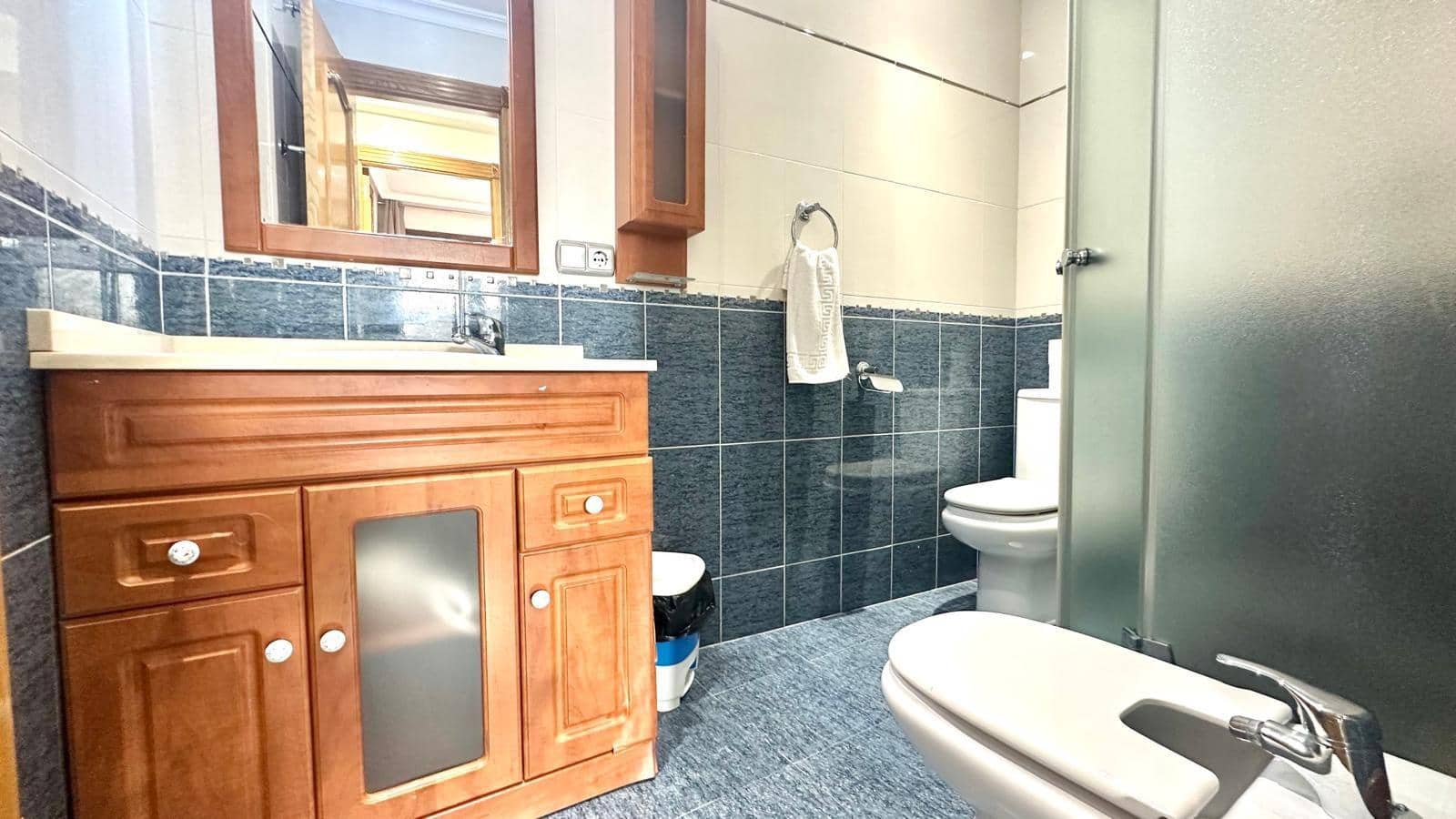 2 soverom Penthouse til salgs i Torrevieja - € 220 000 (Ref: 9359291)