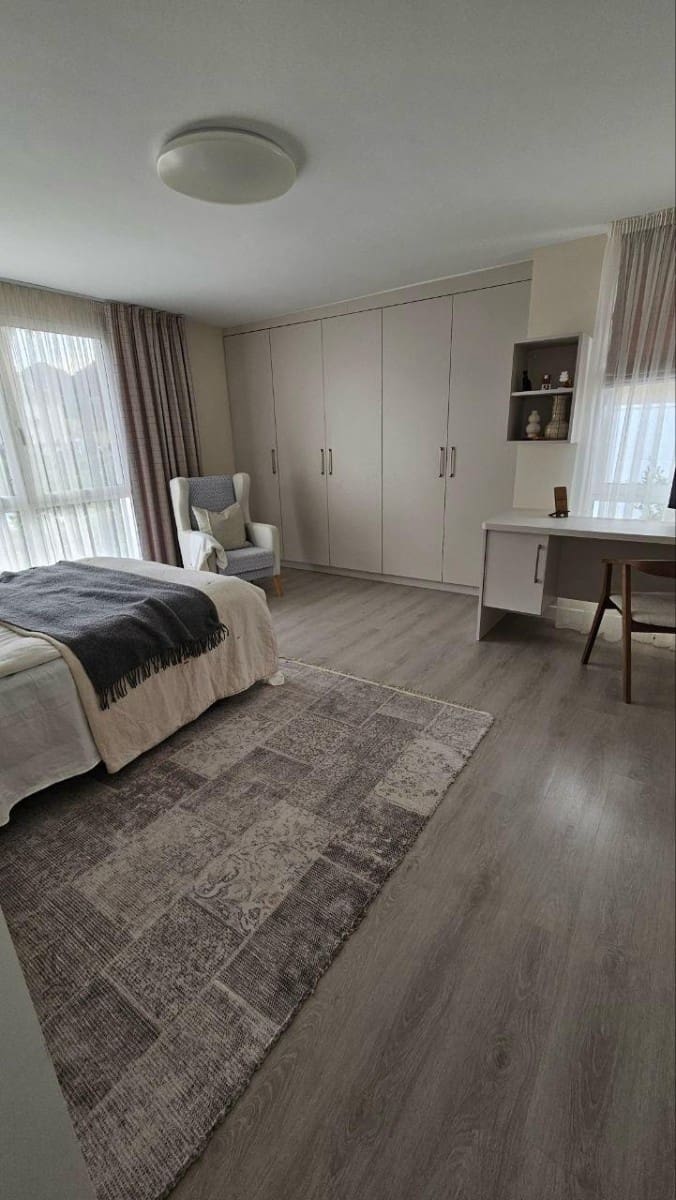 Chalet de 4 habitaciones en Orihuela en venta - 449.000 € (Ref: 9359304)