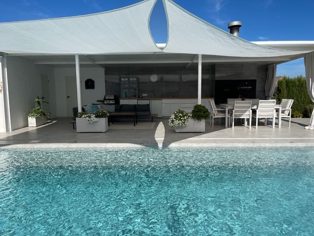 4 chambre Villa/Maison à vendre à Montepinar - La Aparecida - Raiguero, Orihuela - 449 000 € (Ref: 9359304)