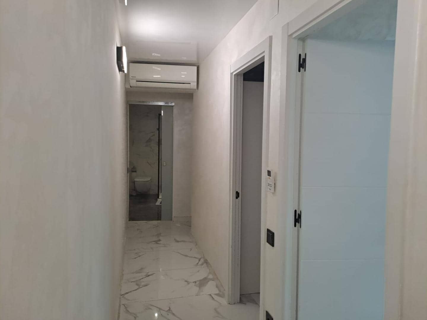 3 bedroom Apartment for sale in Torrevieja - € 180,000 (Ref: 9359315)