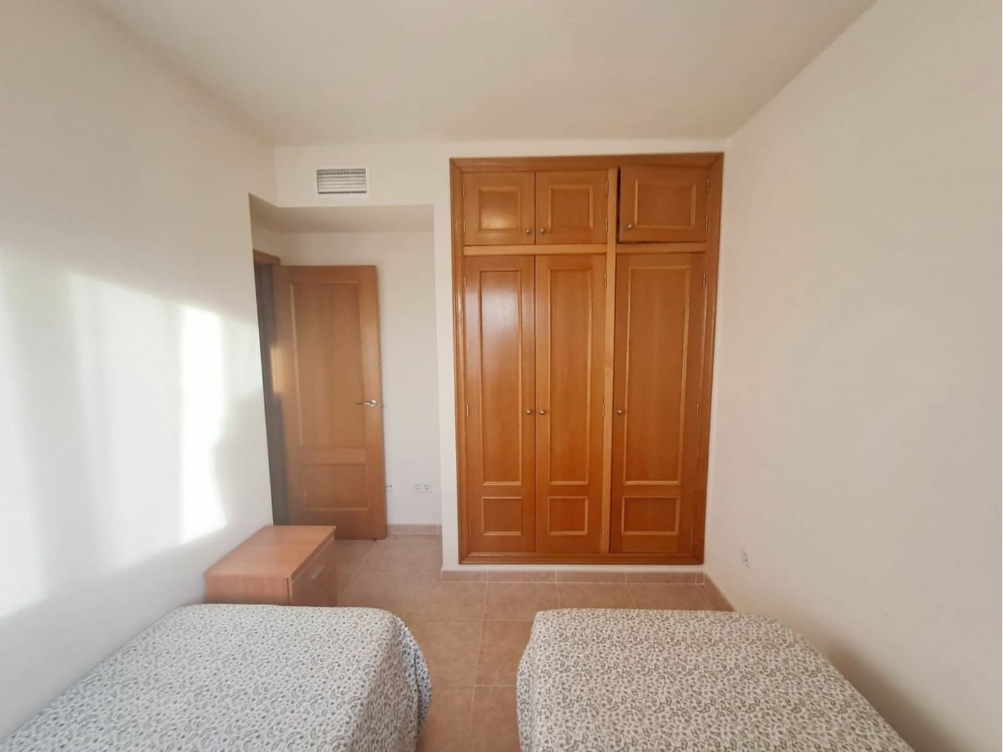 3 soveværelse Lejlighed til salg i Guardamar del Segura - € 250.000 (Ref: 9359317)