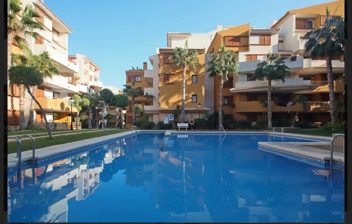 3 makuuhuone Huoneisto myytävänä paikassa Torrevieja - 435 750 € (Ref: 9359319)