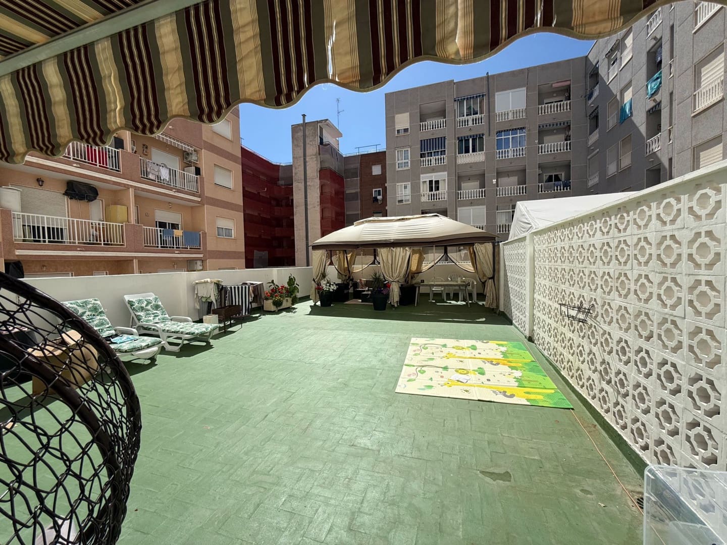 2 quarto Apartamento para venda em Torrevieja - 179 000 € (Ref: 9359329)