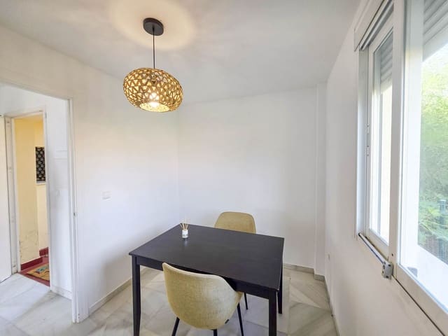 3 soveværelse Lejlighed til salg i La Duquesa / Puerto de la Duquesa, Manilva med swimmingpool - € 229.000 (Ref: 9359346)