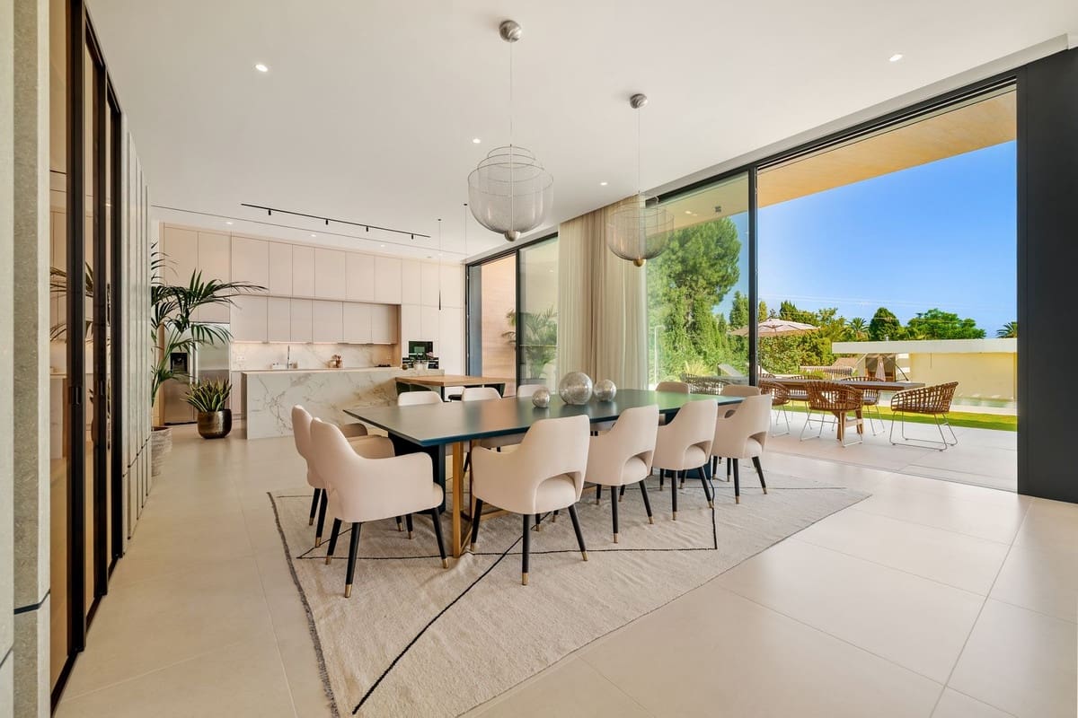 6 soverom Villa til salgs i Guadalmina - € 5 995 000 (Ref: 9359350)