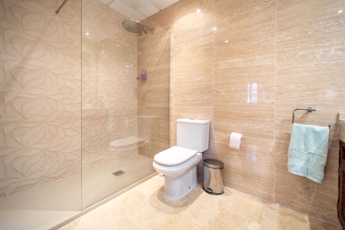 3 soverom Hus til salgs i Elviria - € 675 000 (Ref: 9359353)