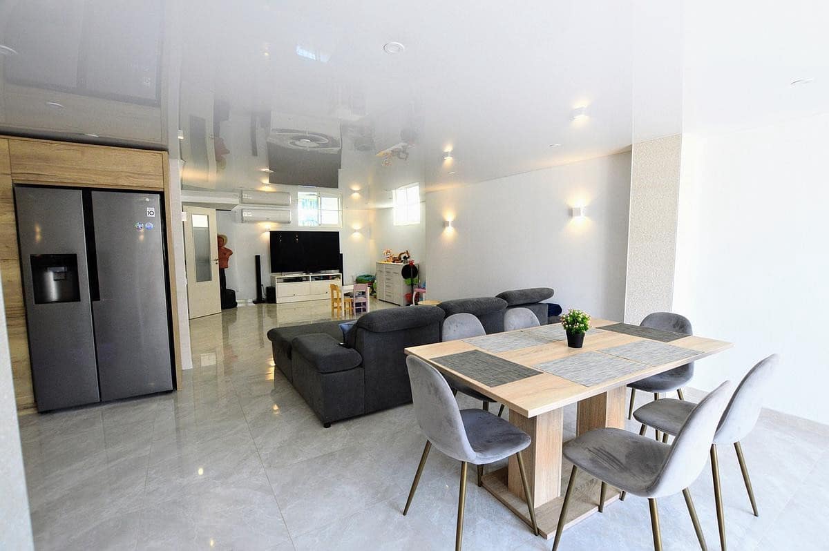 3 sovrum Villa till salu i Torrevieja med pool - 350 000 € (Ref: 9359368)