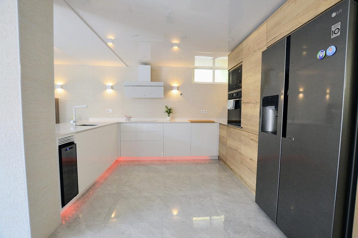 3 sovrum Villa till salu i Torrevieja med pool - 350 000 € (Ref: 9359368)