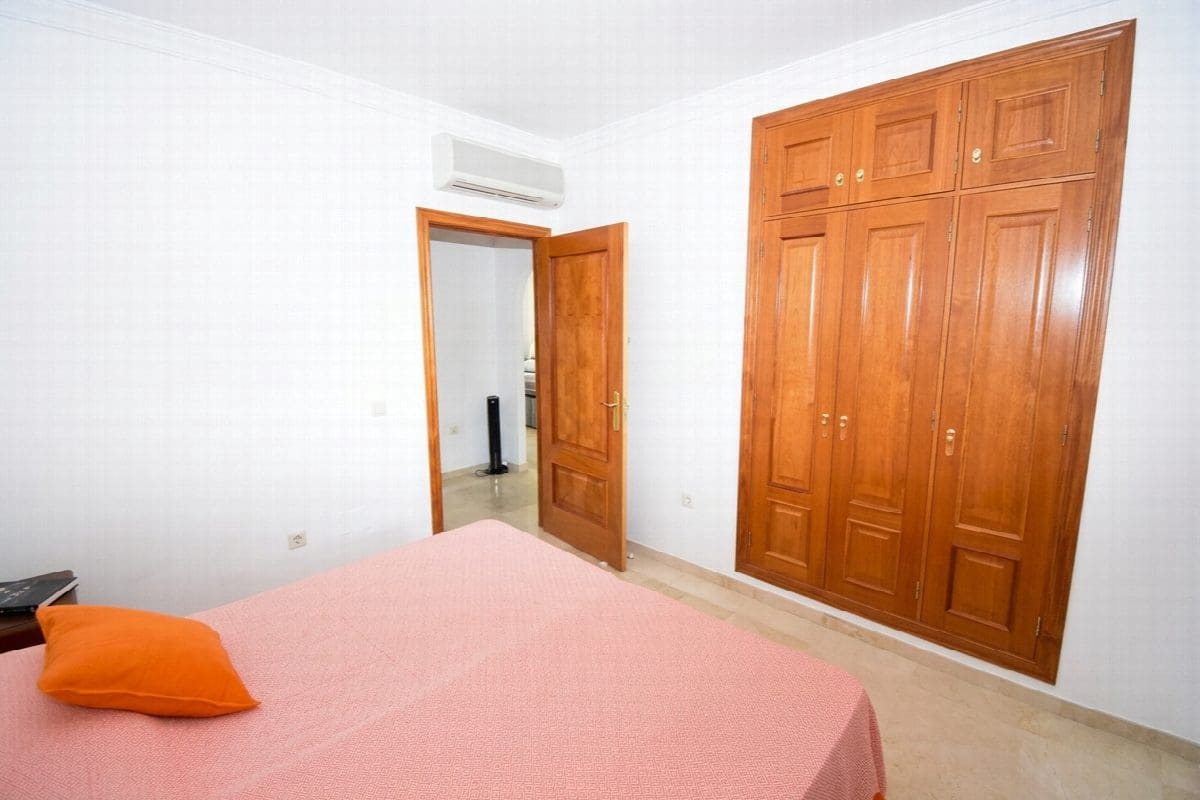 2 chambre Appartement à vendre à La Cala Hills avec piscine garage - 340 000 € (Ref: 9367269)