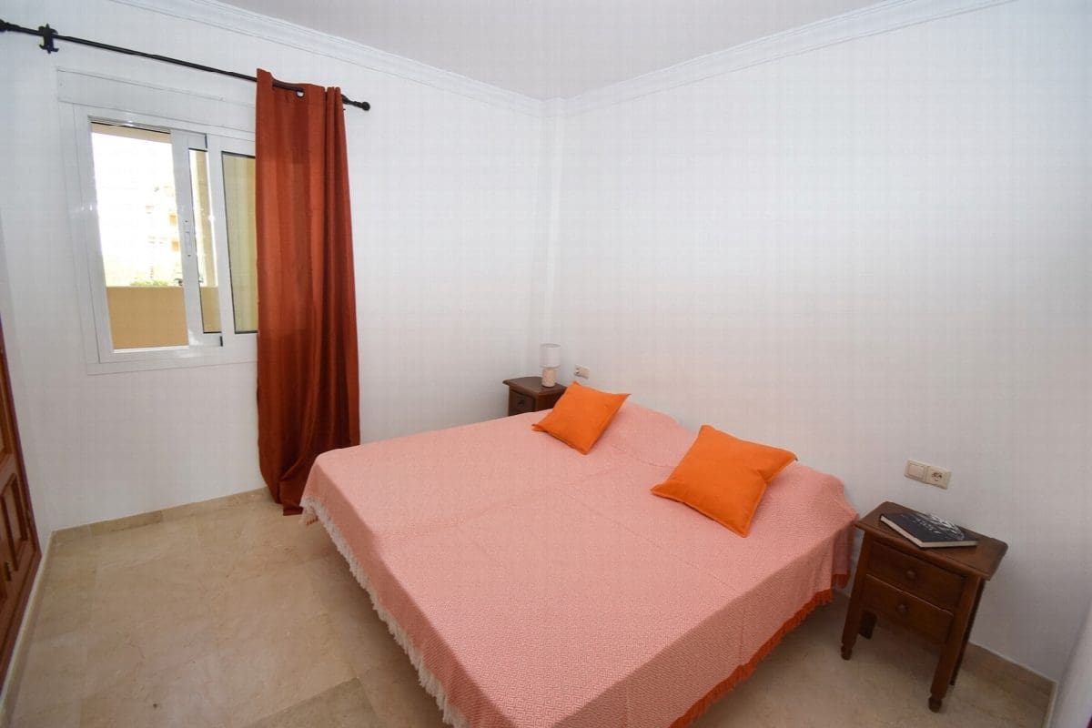 2 chambre Appartement à vendre à La Cala Hills avec piscine garage - 340 000 € (Ref: 9367269)