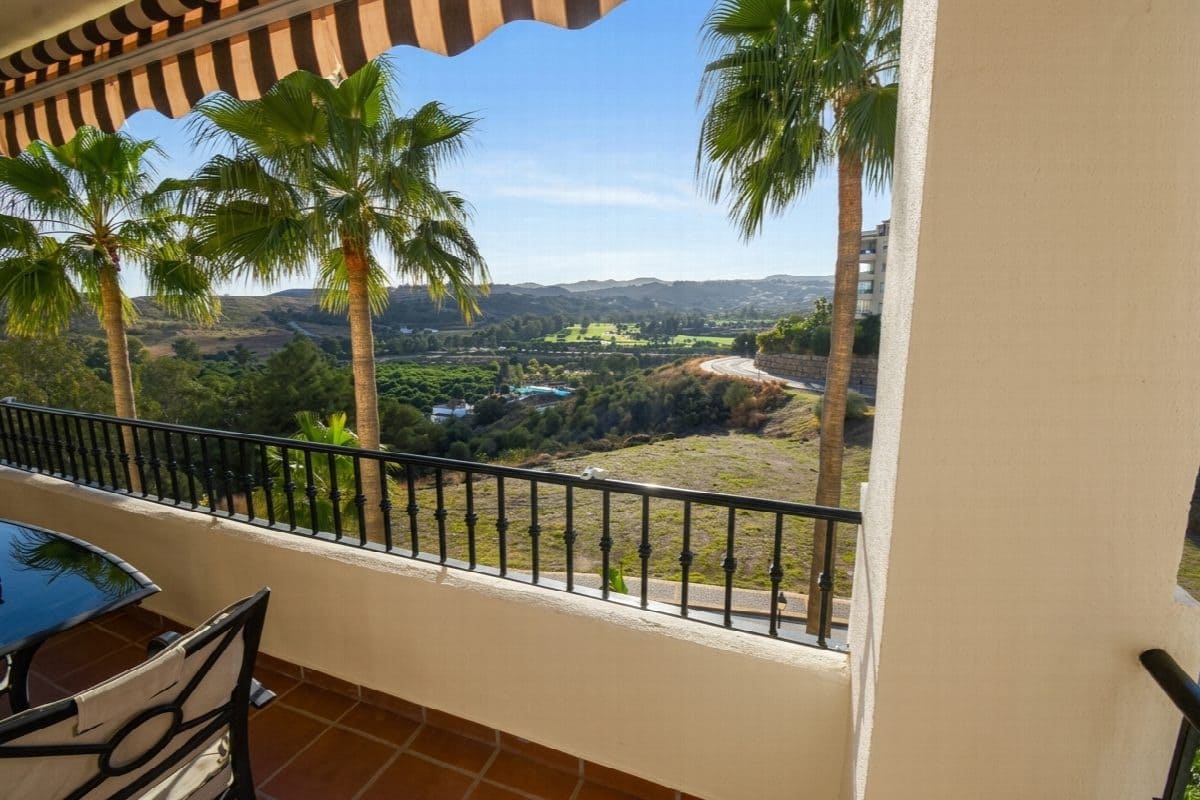 2 chambre Appartement à vendre à La Cala Hills avec piscine garage - 340 000 € (Ref: 9367269)
