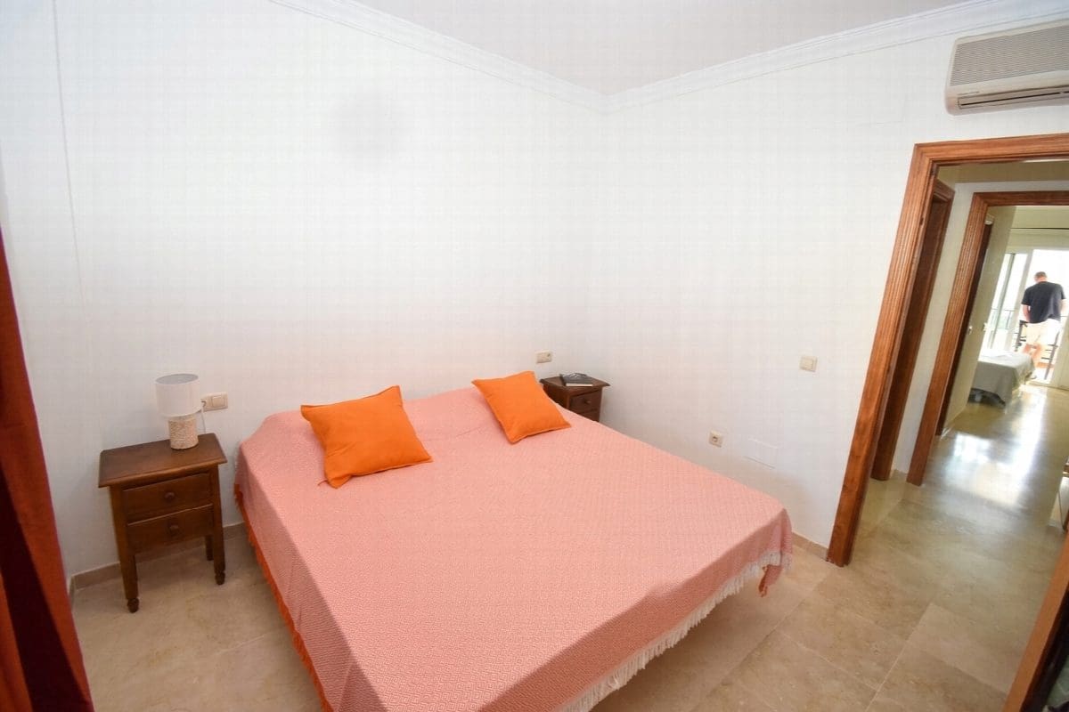 2 chambre Appartement à vendre à La Cala Hills avec piscine garage - 340 000 € (Ref: 9367269)