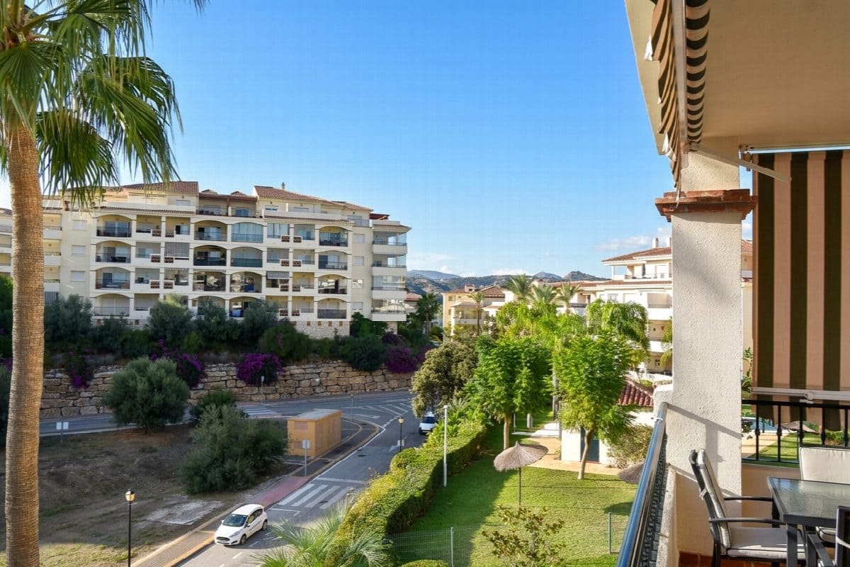 2 chambre Appartement à vendre à La Cala Hills avec piscine garage - 340 000 € (Ref: 9367269)