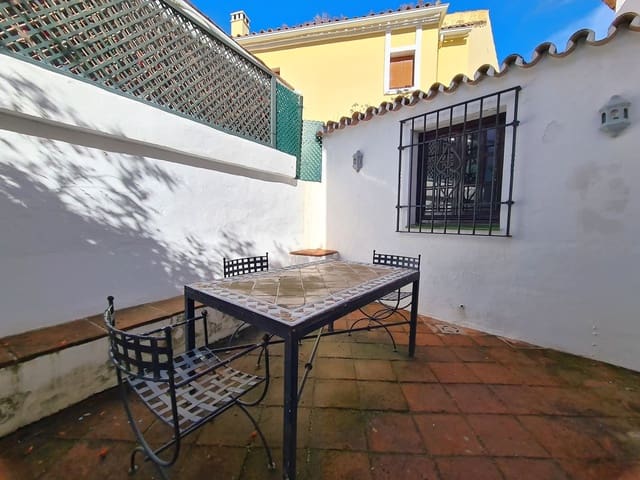 3 sovrum Hus till salu i Guadalmina, Marbella - 600 000 € (Ref: 9367326)