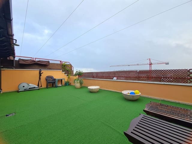 Ático de 4 habitaciones en Zona Calvario, Estepona en venta - 685.000 € (Ref: 9367327)