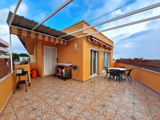 Ático de 4 habitaciones en Zona Calvario, Estepona en venta - 685.000 € (Ref: 9367327)