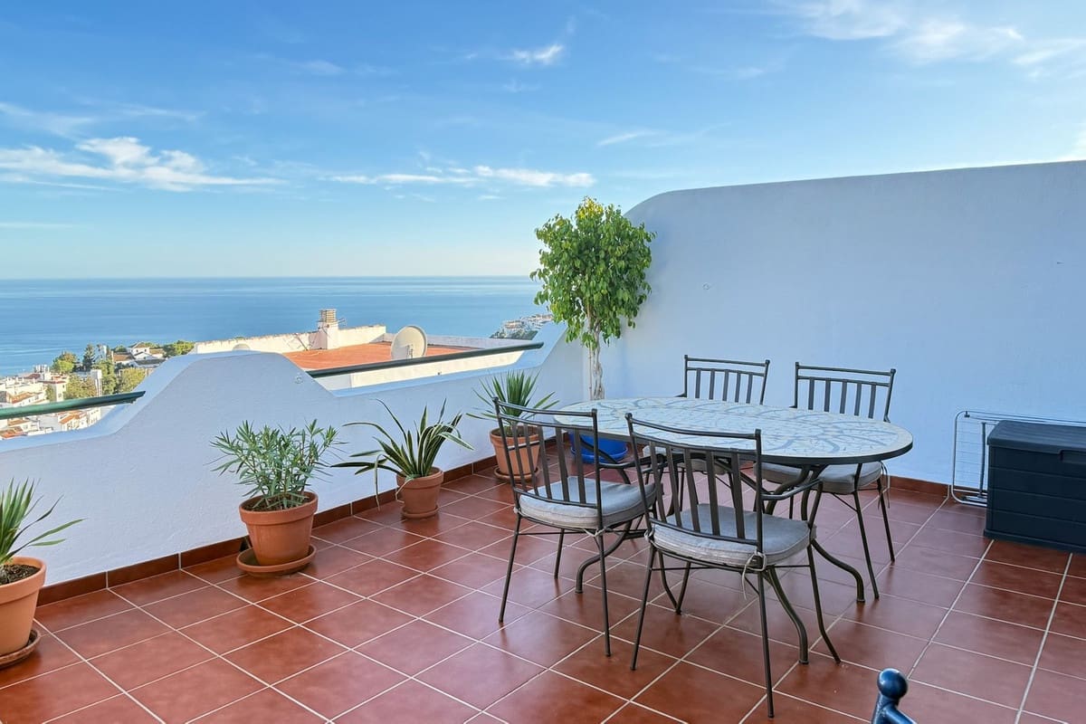 3 Zimmer Doppelhaus zu verkaufen in Benalmadena mit Pool Garage - 599.000 € (Ref: 9367329)