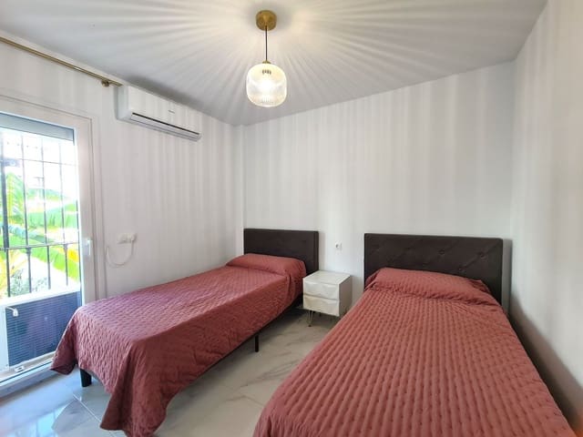 2 bedroom Apartment for sale in San Luis de Sabinillas, Manilva - € 320,000 (Ref: 9367330)