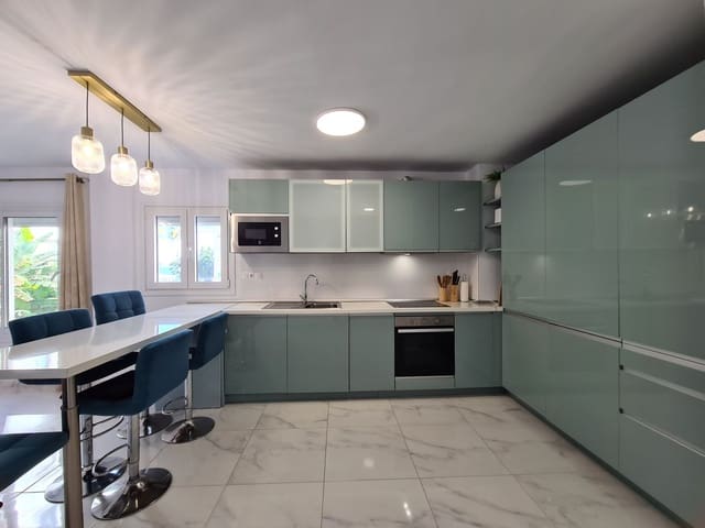 2 bedroom Apartment for sale in San Luis de Sabinillas, Manilva - € 320,000 (Ref: 9367330)