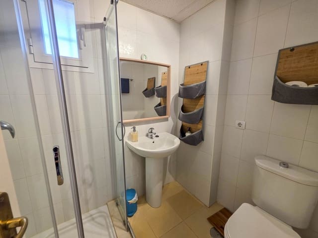 2 bedroom Penthouse for sale in La Duquesa / Puerto de la Duquesa, Manilva with pool garage - € 235,000 (Ref: 9367331)