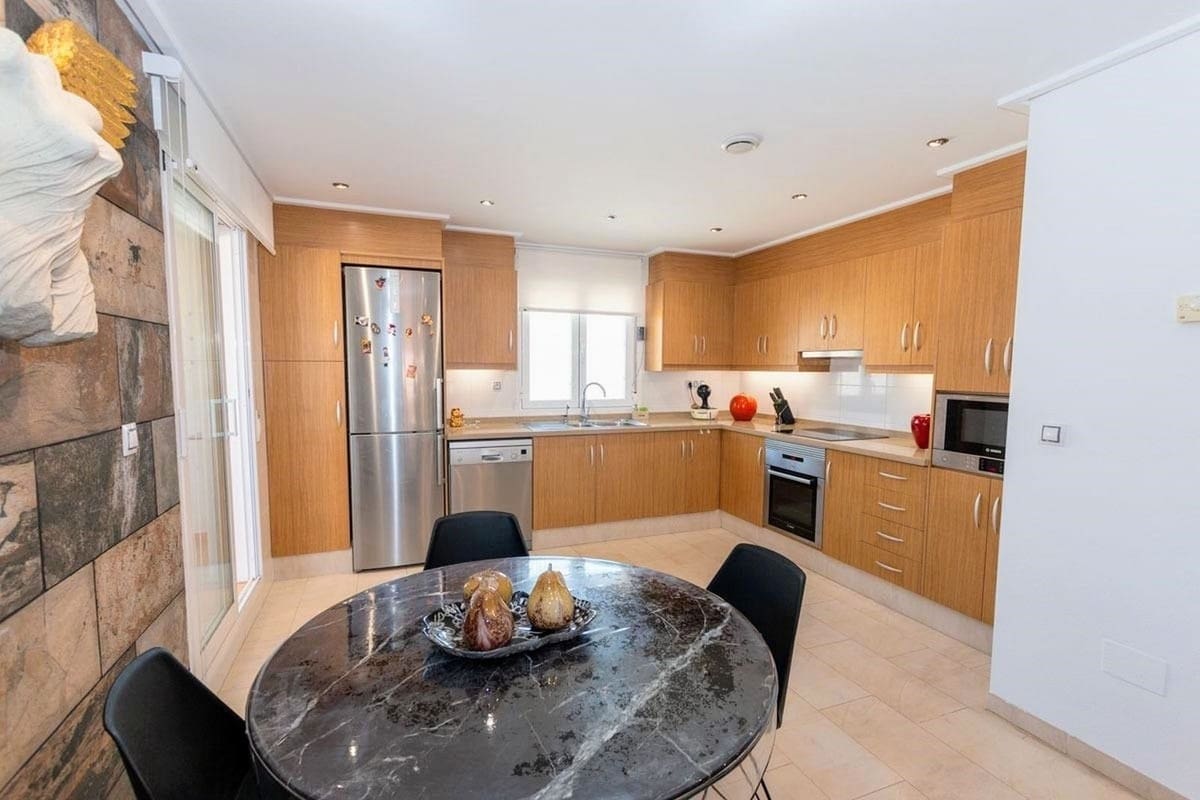 Apartamento de 3 habitaciones en Los Dolses en venta con piscina garaje - 395.000 € (Ref: 9372021)