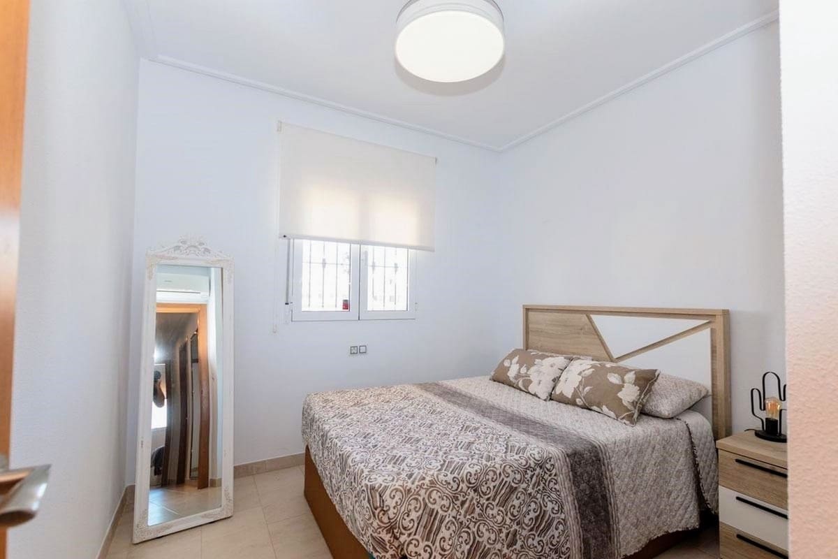 Apartamento de 3 habitaciones en Los Dolses en venta con piscina garaje - 395.000 € (Ref: 9372021)