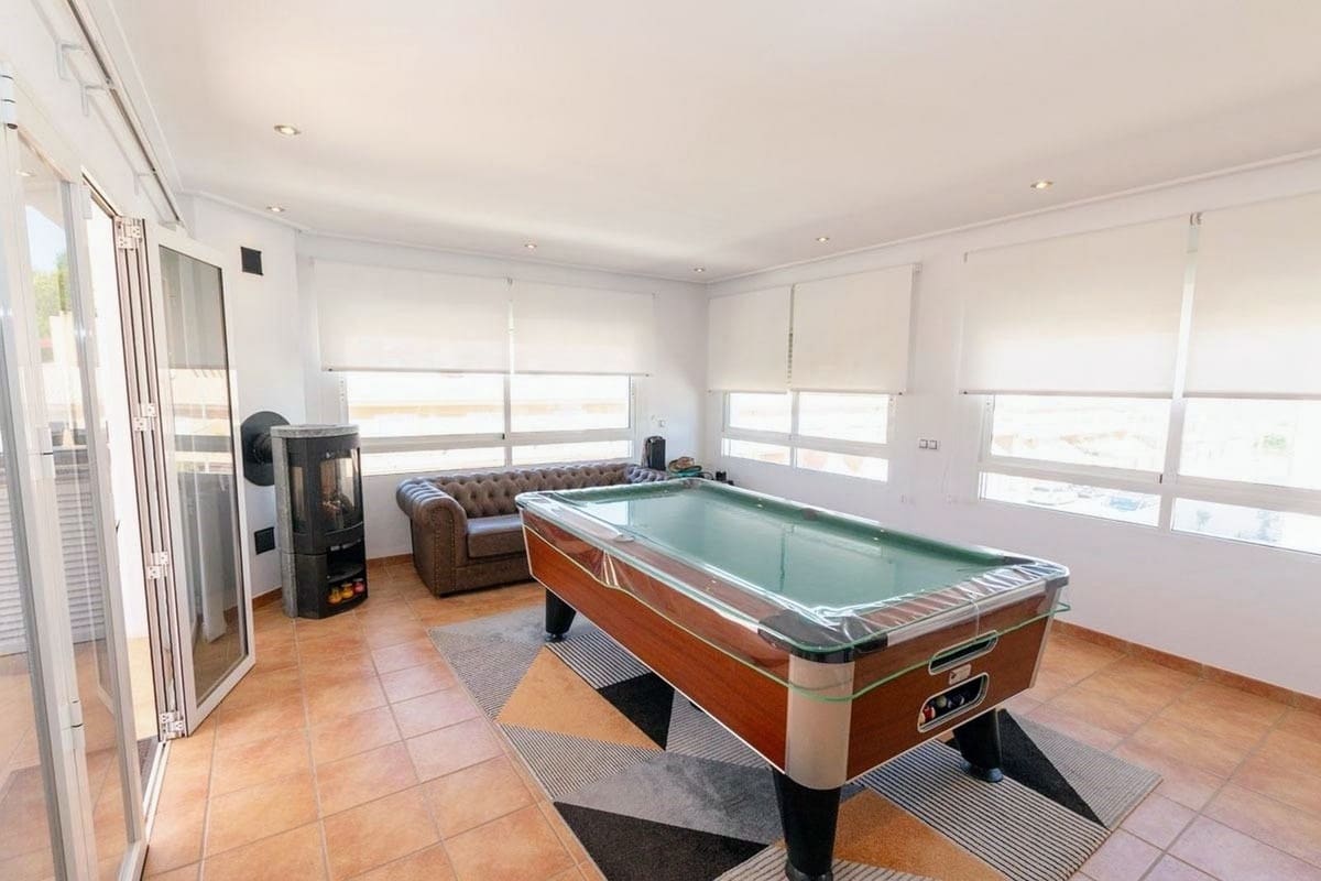 3 soverom Leilighet til salgs i Los Dolses med svømmebasseng garasje - € 395 000 (Ref: 9372021)