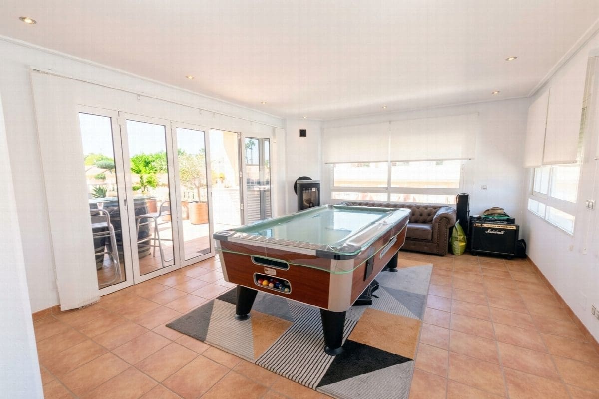 3 bedroom Apartment for sale in Los Dolses with pool garage - € 395,000 (Ref: 9372021)