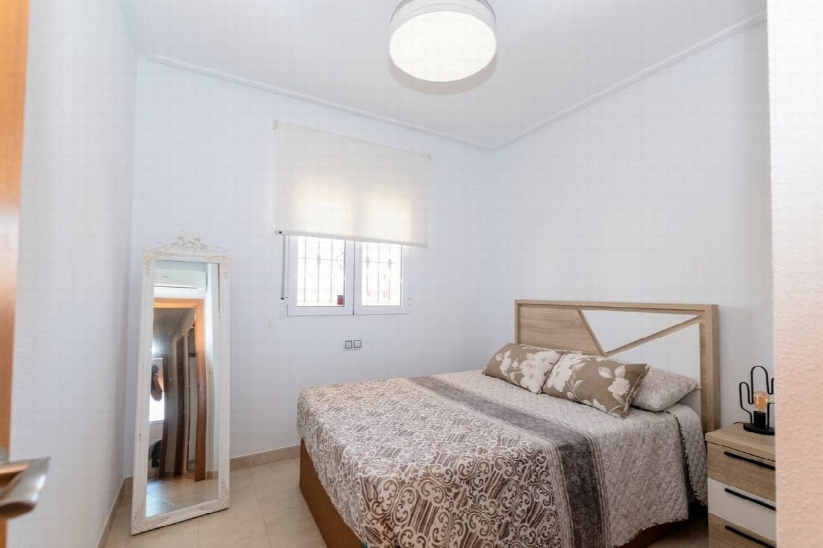 3 bedroom Apartment for sale in Los Dolses with pool garage - € 395,000 (Ref: 9372021)