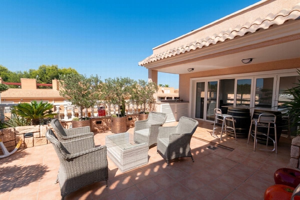 3 bedroom Apartment for sale in Los Dolses with pool garage - € 395,000 (Ref: 9372021)