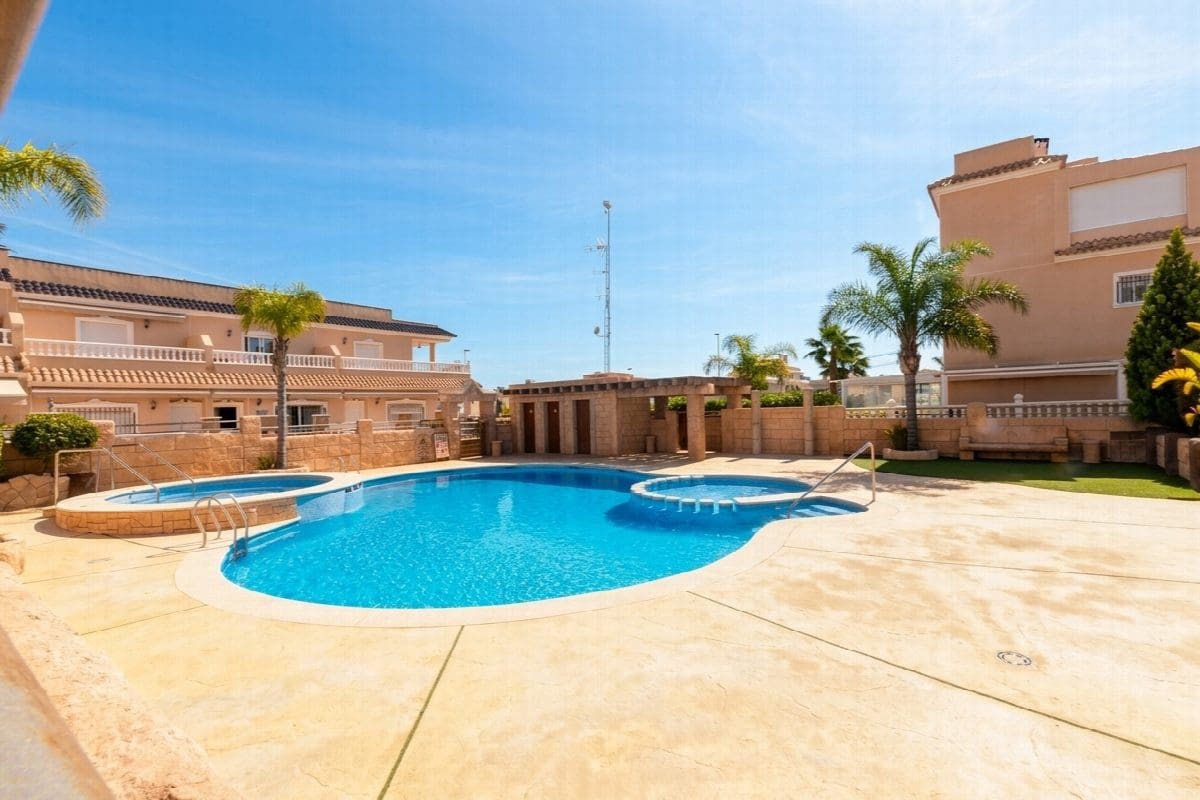 3 bedroom Apartment for sale in Los Dolses with pool garage - € 395,000 (Ref: 9372021)