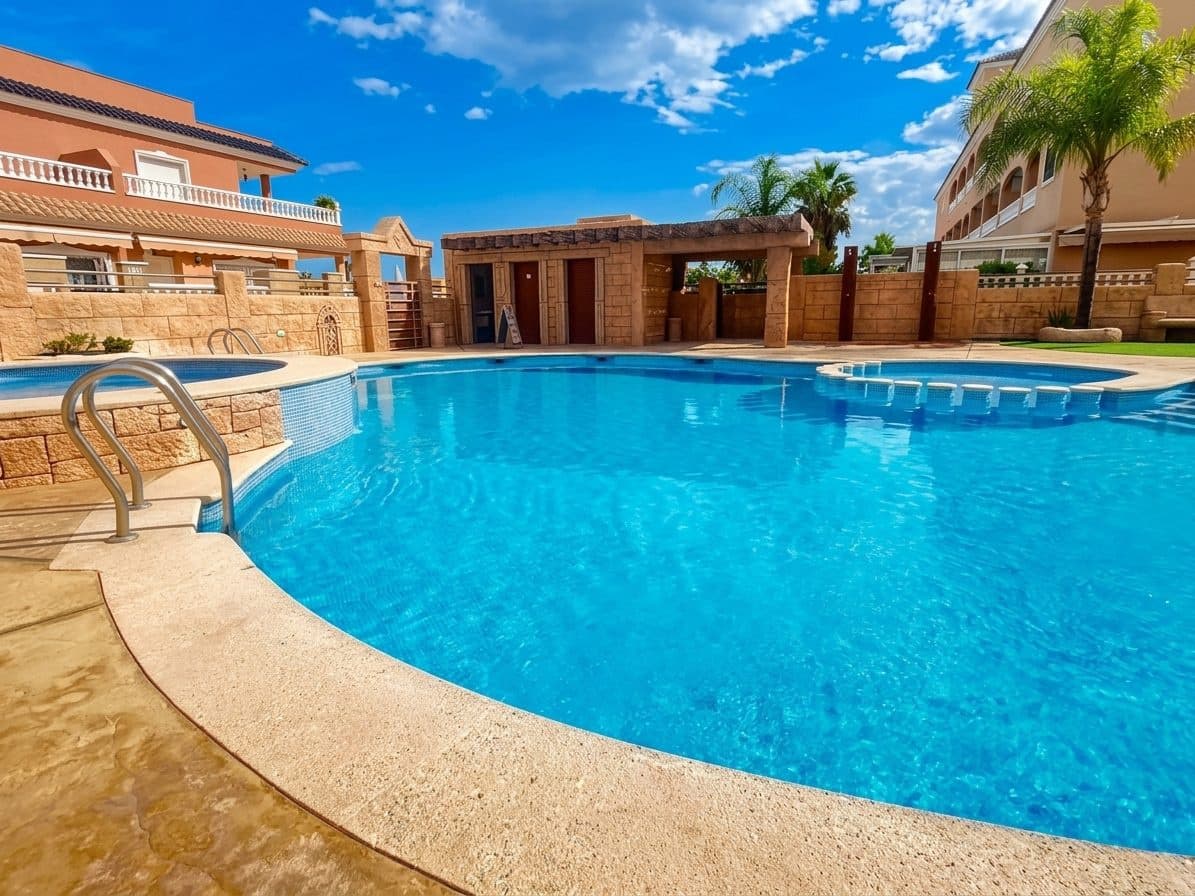 3 bedroom Apartment for sale in Los Dolses with pool garage - € 395,000 (Ref: 9372021)