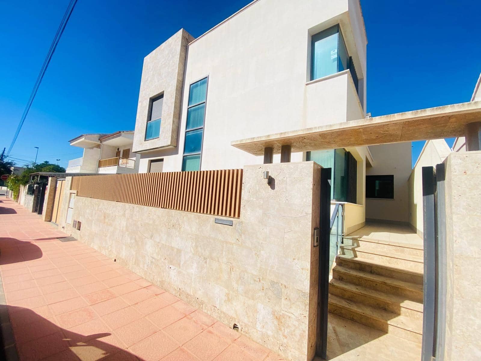 4 camera da letto Villa in vendita in Santiago de la Ribera con garage - 335.000 € (Rif: 9372034)