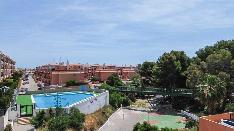 2 bedroom Apartment for sale in Orihuela Costa with pool - € 167,260 (Ref: 9375133)