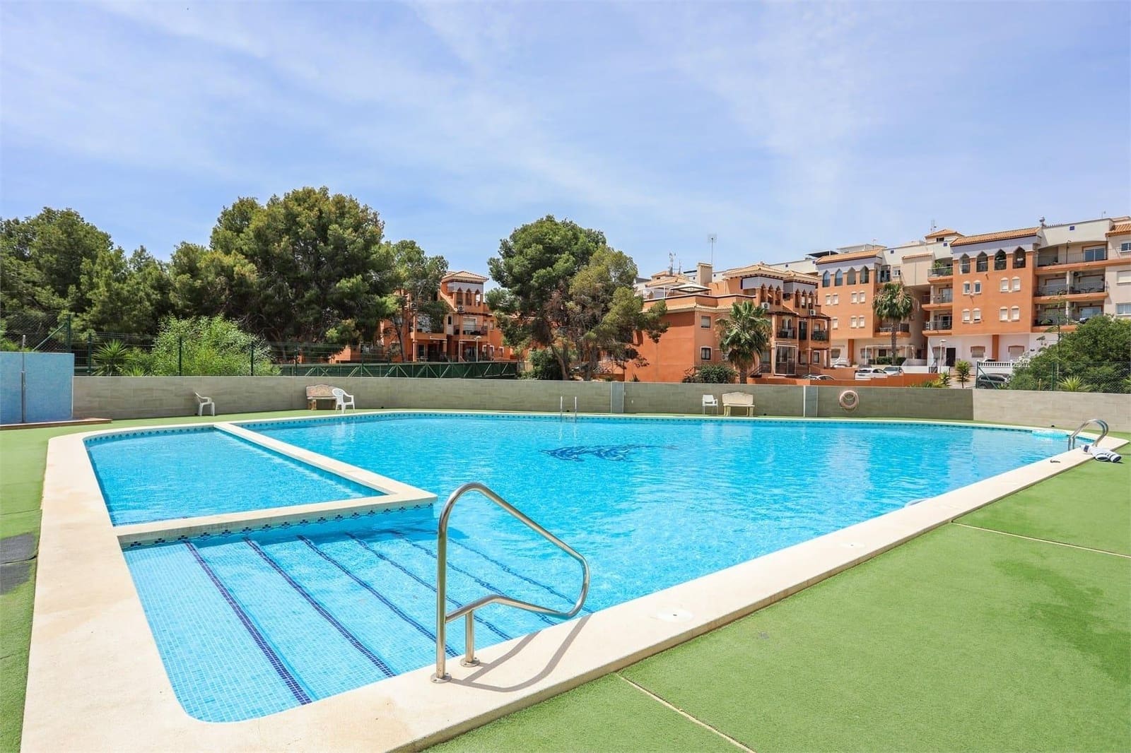 2 bedroom Apartment for sale in Orihuela Costa with pool - € 167,260 (Ref: 9375133)