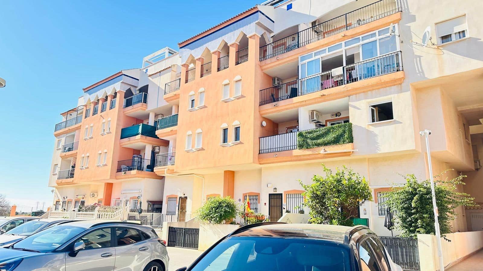 2 bedroom Apartment for sale in Orihuela Costa with pool - € 167,260 (Ref: 9375133)