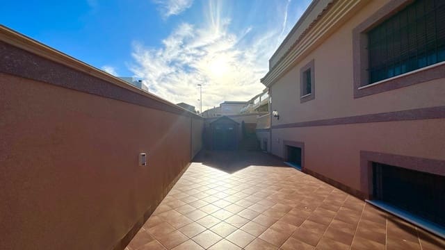 4 sypialnia Dom na sprzedaż w Torrevieja - 449 900 € (Ref: 9375134)