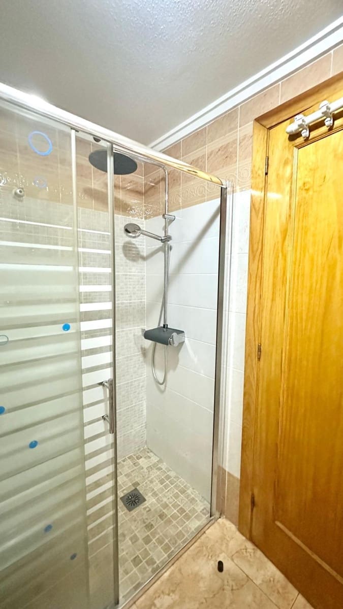 2 bedroom Bungalow for sale in Torrevieja with pool - € 154,900 (Ref: 9375139)