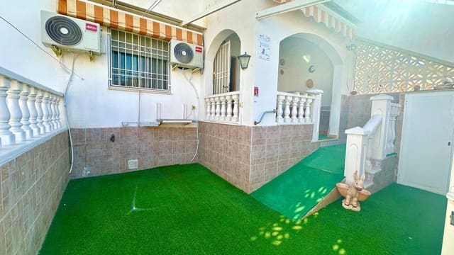 2 makuuhuone Bungalow myytävänä paikassa El Chaparral - La Siesta - La Torreta, Torrevieja mukana uima-altaan - 154 900 € (Ref: 9375139)