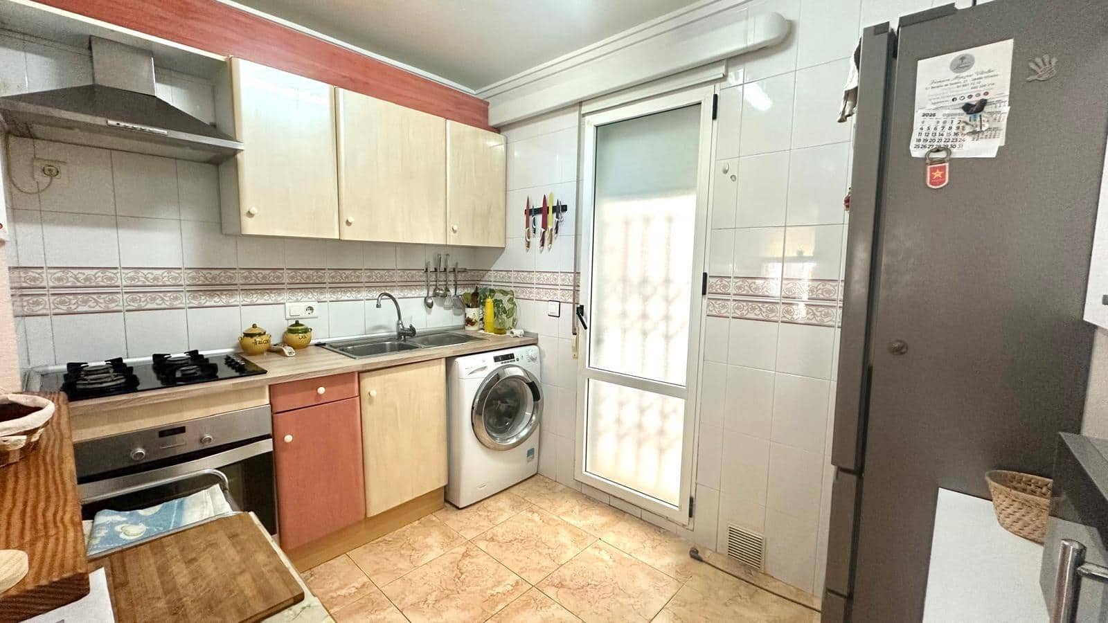 2 bedroom Bungalow for sale in Torrevieja with pool - € 154,900 (Ref: 9375139)