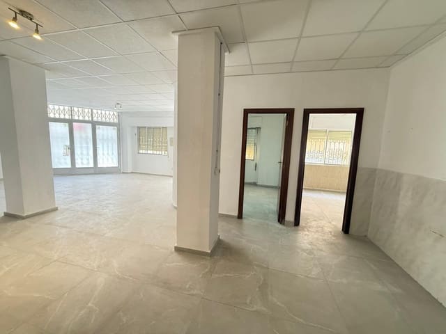 3 bedroom Apartment for sale in Playa de los Locos, Torrevieja - € 156,000 (Ref: 9376718)