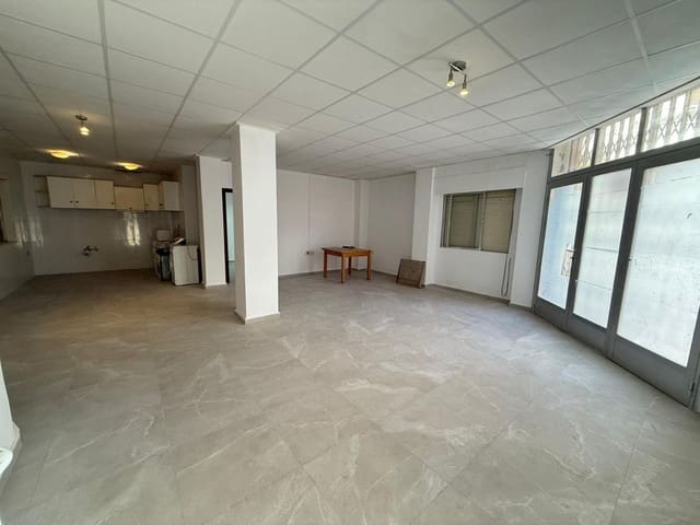 3 bedroom Apartment for sale in Playa de los Locos, Torrevieja - € 156,000 (Ref: 9376718)